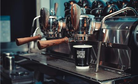 مقایسه برندهای معروف قهوه ساز؛ دلونگی، نوا یا مباشی و بویلر ویکتوریا بیزرا؟